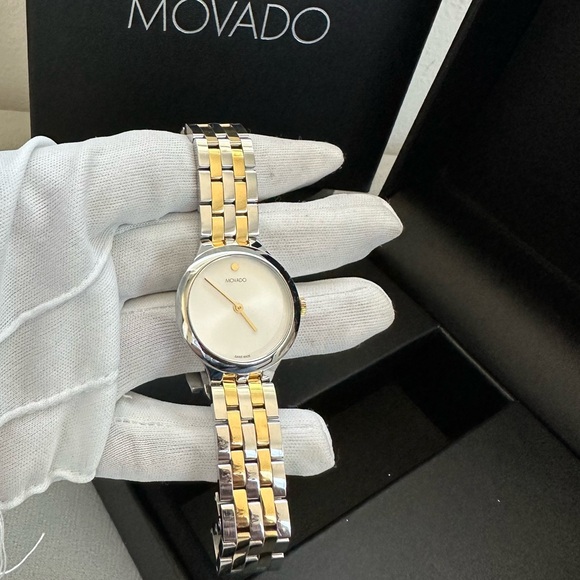 EUC authentic MOVADO Veturi Watch, 28mm two-toned - Picture 9 of 11